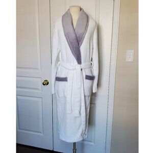 Claudel Soft Plush Spa Robe White with Gray Trim Size M